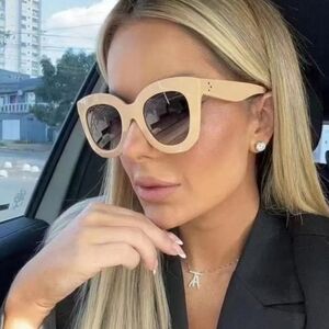 Celine New Marta Cl4005IN Oversized Cream Butterfly Sunglases New Without Tags